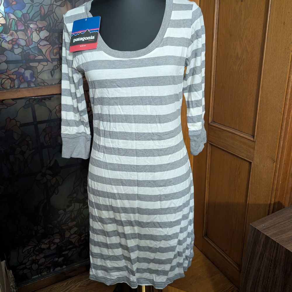 Patagonia Gray & White Striped Long Sleeve Scoop Dress